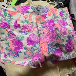 Almost Famous Floral Shorts
